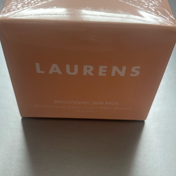 Laurens Brightening Skin Pads ~ Lactic Acid + Plant Extracts | 50 Pads & NEW*** - Picture 2 of 7